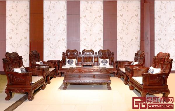 恒達(dá)木業(yè)打造爆款營(yíng)銷(xiāo),創(chuàng)新紅木企業(yè)營(yíng)銷(xiāo)方式 恒達(dá)木業(yè)打造爆款營(yíng)銷(xiāo),創(chuàng)新紅木企業(yè)營(yíng)銷(xiāo)方式