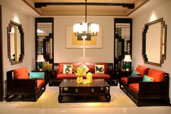 長匯紅木·檀薈一材兩色，硯墨黑刺猬紫檀你見過嗎？