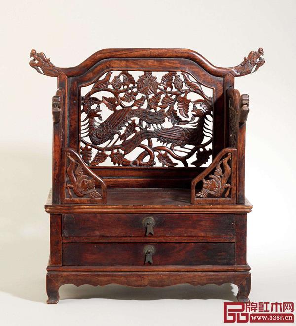 明 黃花梨鳳紋鏡臺(tái) 明 黃花梨鳳紋鏡臺(tái)