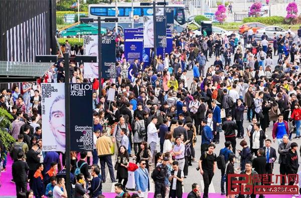 第13屆廣州設(shè)計(jì)周吸引了來自國內(nèi)外的嘉賓前來觀展 第13屆廣州設(shè)計(jì)周吸引了來自國內(nèi)外的嘉賓前來觀展