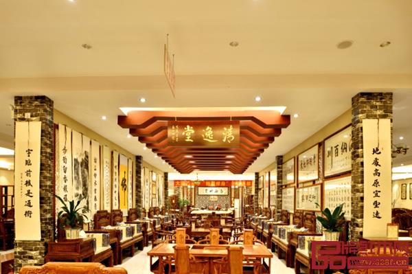 偉明軒紅木展廳清逸堂區(qū)域 偉明軒紅木展廳清逸堂區(qū)域