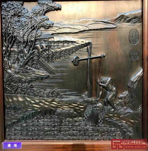 《中華耕織世紀大柜》耕作圖中的“灌溉”畫面 《中華耕織世紀大柜》耕作圖中的“灌溉”畫面