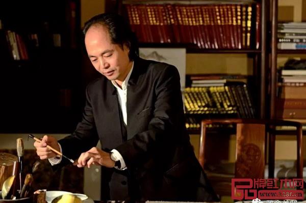 吳騰飛先生在藝術館工作室 吳騰飛先生在藝術館工作室