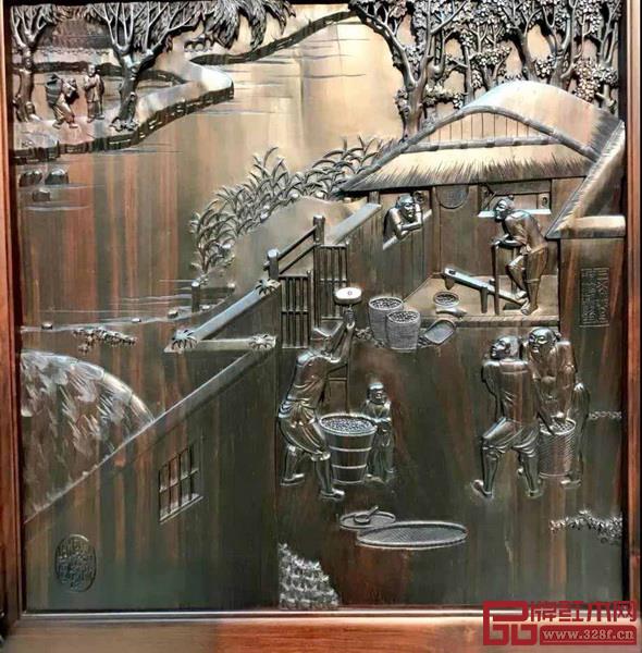 《中華耕織世紀大柜》耕作圖中的“舂碓”畫面 《中華耕織世紀大柜》耕作圖中的“舂碓”畫面