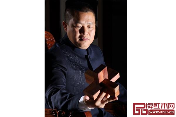 李茂先(中山匠王紅木董事長) 李茂先(中山匠王紅木董事長)