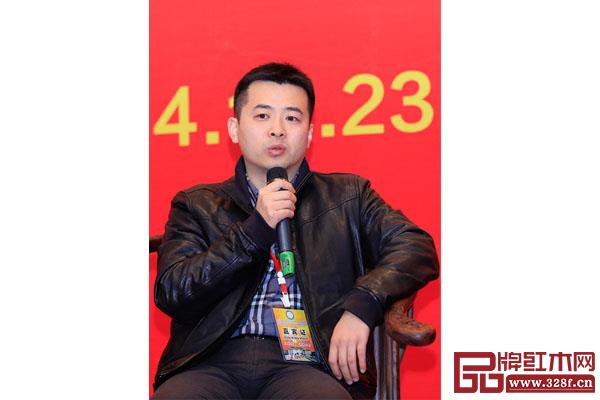 路楠(濟(jì)南富雅紅木樓董事長) 路楠(濟(jì)南富雅紅木樓董事長)