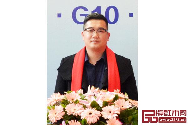 俞佳平(東陽御乾堂紅木副總經(jīng)理) 俞佳平(東陽御乾堂紅木副總經(jīng)理)