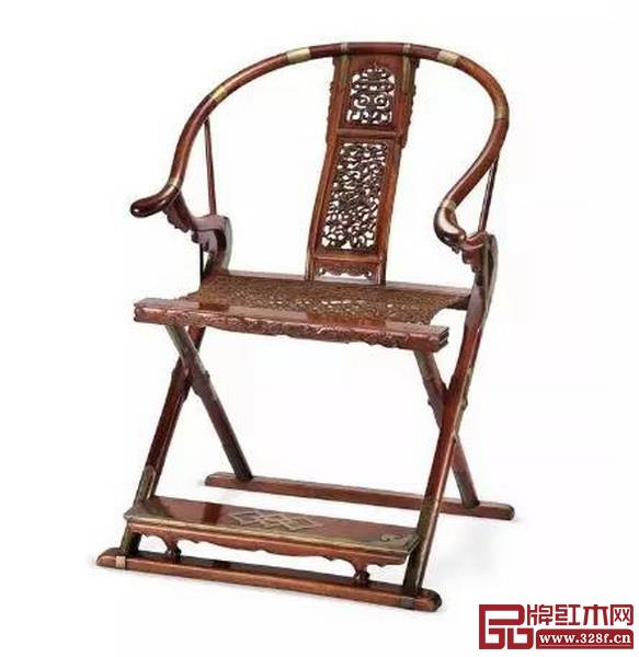 明末清初 黃花梨麒麟壽字紋圈背交椅 明末清初 黃花梨麒麟壽字紋圈背交椅