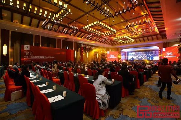 明堂·預(yù)見2019暨明堂20周年慶活動(dòng)現(xiàn)場 明堂·預(yù)見2019暨明堂20周年慶活動(dòng)現(xiàn)場