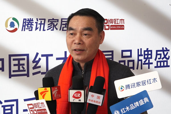 佳能機(jī)械總經(jīng)理周紹儀接受媒體聯(lián)訪