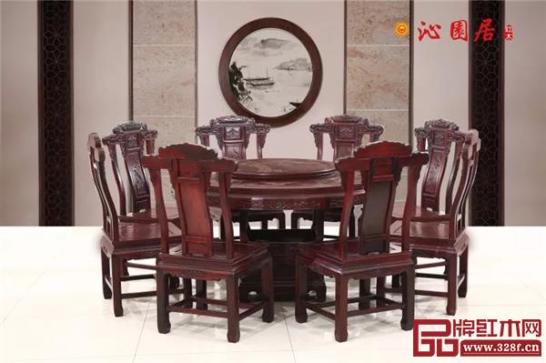 沁園居——東非酸枝《鴻運(yùn)當(dāng)頭圓臺(tái)》 