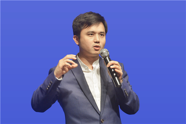 林偉華：認(rèn)清經(jīng)濟(jì)大環(huán)境，做有理想的紅木追夢人