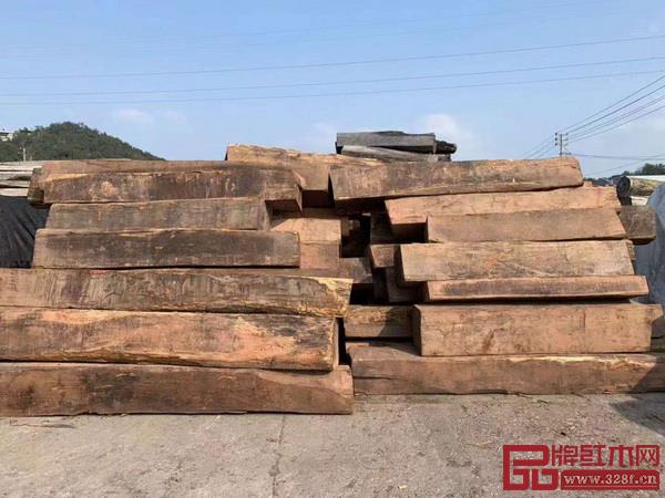 陳王閣紅木精選優(yōu)質緬花原材 陳王閣紅木精選優(yōu)質緬花原材