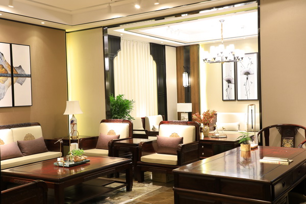 越風(fēng)溫馨舒適的空間傳達(dá)出對美好生活的向往