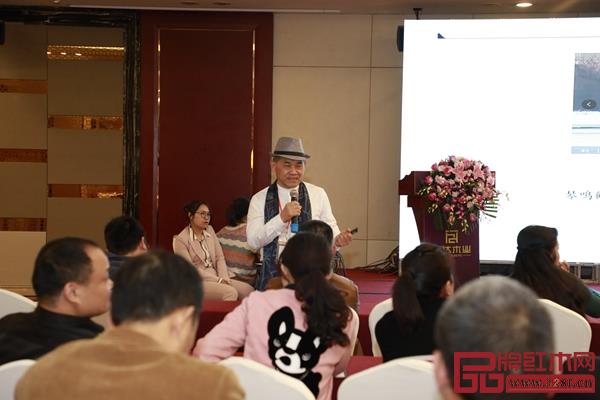 三大子品牌、四大發(fā)展體系、六大主流材質(zhì),恒達(dá)木業(yè)好評不停 三大子品牌、四大發(fā)展體系、六大主流材質(zhì),恒達(dá)木業(yè)好評不停