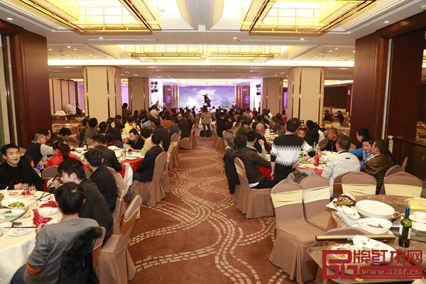 恒達(dá)木業(yè)2019新品發(fā)布會的圓滿收官開啟嶄新的2019新征程 恒達(dá)木業(yè)2019新品發(fā)布會的圓滿收官開啟嶄新的2019新征程