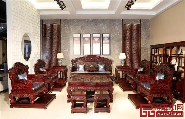 沁園居?xùn)|非酸枝《百子千孫沙發(fā)》 沁園居?xùn)|非酸枝《百子千孫沙發(fā)》