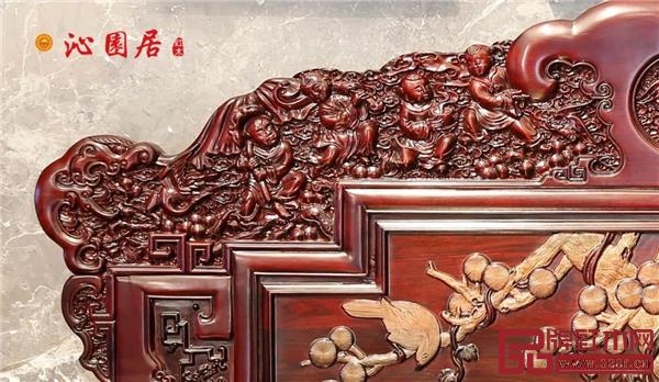 沁園居?xùn)|非酸枝《百子千孫沙發(fā)》細(xì)節(jié)圖 沁園居?xùn)|非酸枝《百子千孫沙發(fā)》細(xì)節(jié)圖