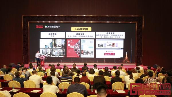 品牌突圍:品牌形象要有顏值,品牌文案要有文化、故事,要與消費者產生共鳴 品牌突圍:品牌形象要有顏值,品牌文案要有文化、故事,要與消費者產生共鳴