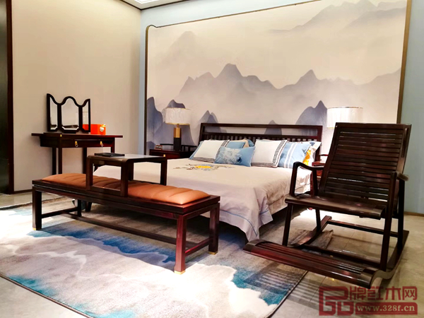 雅晟紅木·檀一以優(yōu)雅溫暖的家居空間向人們?cè)忈屨嬲孢m的新中式生活 雅晟紅木·檀一以優(yōu)雅溫暖的家居空間向人們?cè)忈屨嬲孢m的新中式生活