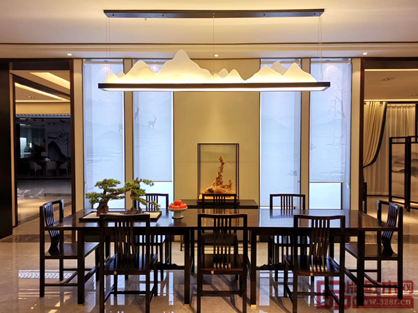 雅晟紅木·檀一蘇州盧孚宮專賣店端莊大氣 雅晟紅木·檀一蘇州盧孚宮專賣店端莊大氣