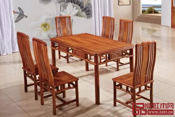 餐桌7件套  市場(chǎng)價(jià)13999元 抄底價(jià)7999元 