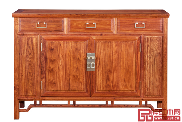 南枝紅《緬甸花梨和禧餐邊柜》 南枝紅《緬甸花梨和禧餐邊柜》