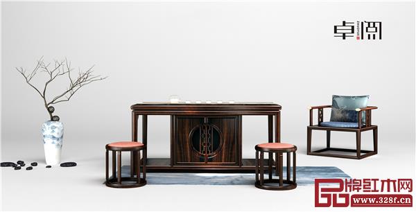 卓閱《闊葉黃檀茶臺(tái)》