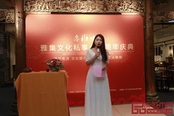 魯班木藝文化雅集暨周年慶典在魯班木藝明式家具館(廣州藝興)隆重舉行,現(xiàn)場高朋滿座 魯班木藝文化雅集暨周年慶典在魯班木藝明式家具館(廣州藝興)隆重舉行,現(xiàn)場高朋滿座