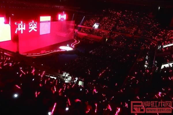  葉茂中演講會吸引上萬人參與，沖突理論正影響著中國8000萬營銷人