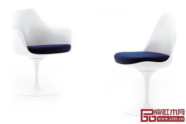 新材料更好地詮釋了體態(tài)輕盈、簡(jiǎn)潔又富律動(dòng)的家具,如沙里寧的郁金香椅擁有曲線(xiàn)外形、模壓塑料椅面和獨(dú)特的基座 新材料更好地詮釋了體態(tài)輕盈、簡(jiǎn)潔又富律動(dòng)的家具,如沙里寧的郁金香椅擁有曲線(xiàn)外形、模壓塑料椅面和獨(dú)特的基座