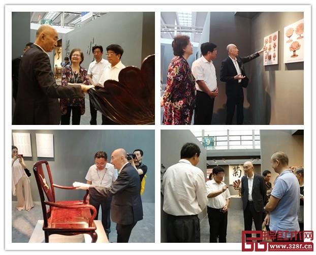 邵湘文大師向嘉賓們介紹泰和園《梅蘭竹菊》君子系列的特色和創(chuàng)作過程 邵湘文大師向嘉賓們介紹泰和園《梅蘭竹菊》君子系列的特色和創(chuàng)作過程