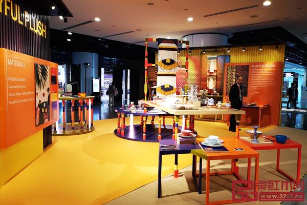 來(lái)自埃及的展商薩椰得先生Abdel Rahman Sayed 來(lái)自埃及的展商薩椰得先生Abdel Rahman Sayed