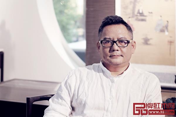 鏡觀家居主創(chuàng)設(shè)計師、德國紅點獎獲得者孔武 鏡觀家居主創(chuàng)設(shè)計師、德國紅點獎獲得者孔武