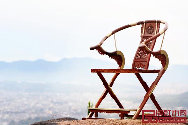 紅橋紅交椅(企業(yè)供圖) 紅橋紅交椅(企業(yè)供圖)