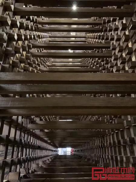 《修墻——客觀世界2019》裝置局部 《修墻——客觀世界2019》裝置局部