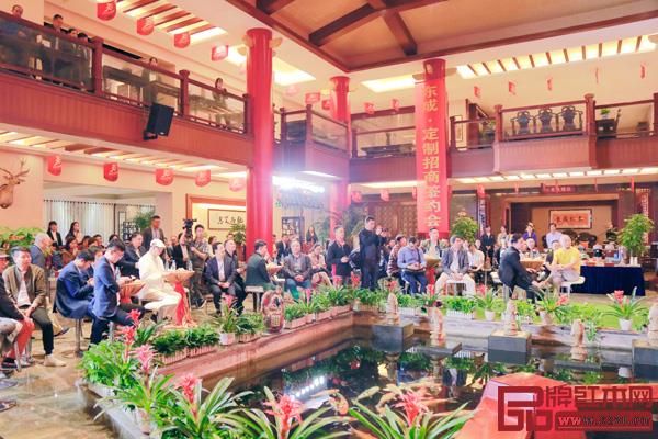 企業(yè)舉行豐富多彩的活動(dòng)吸引經(jīng)銷(xiāo)商參與