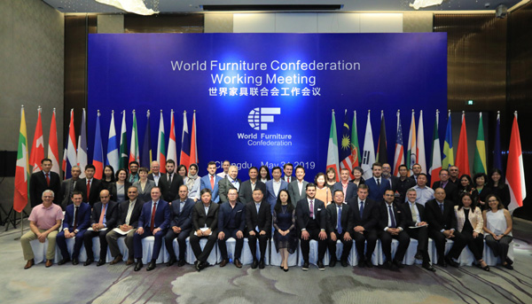 中國(guó)家具協(xié)會(huì)理事長(zhǎng)徐祥楠當(dāng)選世界家具聯(lián)合會(huì)新任主席