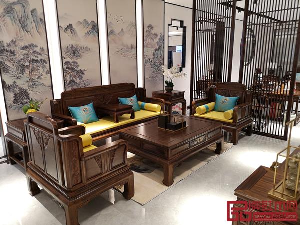 恒達(dá)木業(yè)——水墨山水6號(hào)沙發(fā)