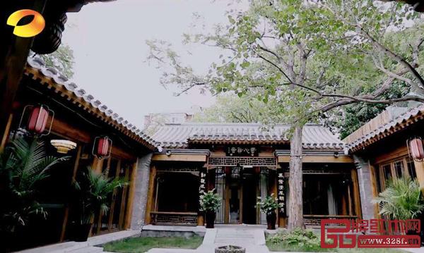 王剛北京的四合院首次曝光,網(wǎng)友直呼是和珅本人了 王剛北京的四合院首次曝光,網(wǎng)友直呼是和珅本人了