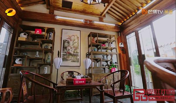 王剛北京的四合院首次曝光,網(wǎng)友直呼是和珅本人了 王剛北京的四合院首次曝光,網(wǎng)友直呼是和珅本人了