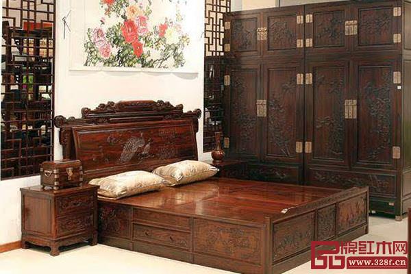 傳說(shuō)中的“睡硬板床” 傳說(shuō)中的“睡硬板床”