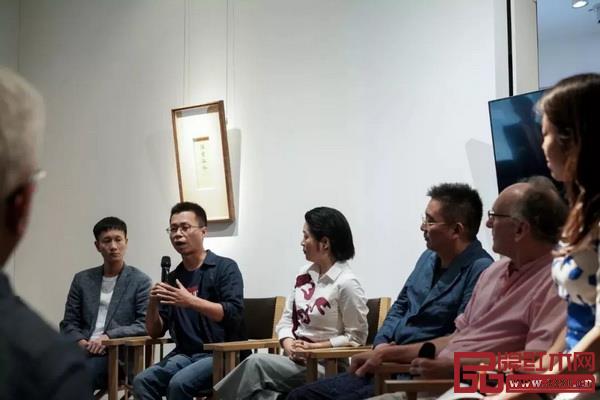 鄧彬在分享明式家具和北歐家具的比較與不同 鄧彬在分享明式家具和北歐家具的比較與不同