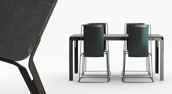 心石《疏影》餐廳系列:餐桌的腿部與桌板空出來(lái)的部分為中式家具經(jīng)典的牙板特征,與經(jīng)典不同的是將傳統(tǒng)之實(shí)形轉(zhuǎn)化為空,空缺讓人視覺(jué)停留,空缺也讓人思緒放空,線和面交織呈現(xiàn)出空靈之美,鋼材厚實(shí)而冷靜,線材簡(jiǎn)潔靈動(dòng),因留白而更具生機(jī) 心石《疏影》餐廳系列:餐桌的腿部與桌板空出來(lái)的部分為中式家具經(jīng)典的牙板特征,與經(jīng)典不同的是將傳統(tǒng)之實(shí)形轉(zhuǎn)化為空,空缺讓人視覺(jué)停留,空缺也讓人思緒放空,線和面交織呈現(xiàn)出空靈之美,鋼材厚實(shí)而冷靜,線材簡(jiǎn)潔靈動(dòng),因留白而更具生機(jī)