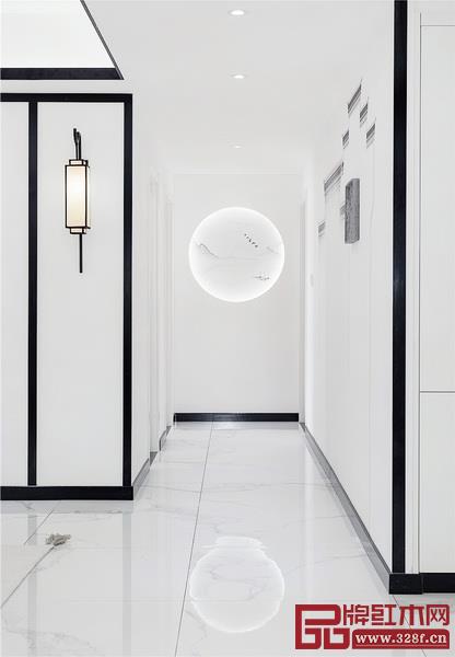 玄關(guān)處的留白,水墨畫的工筆疏勒,清雅秀麗 玄關(guān)處的留白,水墨畫的工筆疏勒,清雅秀麗