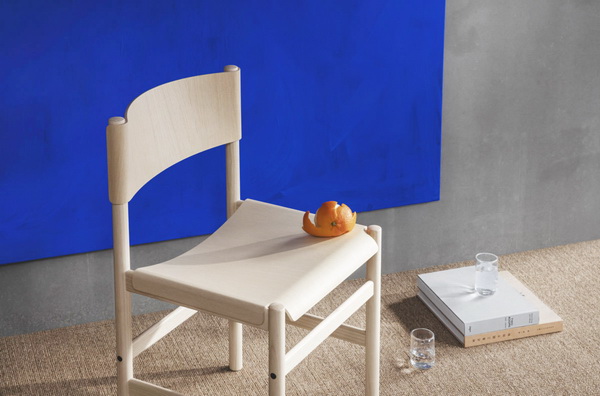 實(shí)木像環(huán)繞的布？軟椅可以-《新中式家具》資訊趣聞