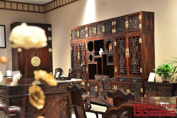 富寶軒紅木大紅酸枝書房，為現(xiàn)代文人打造高山景行的“交際客廳”