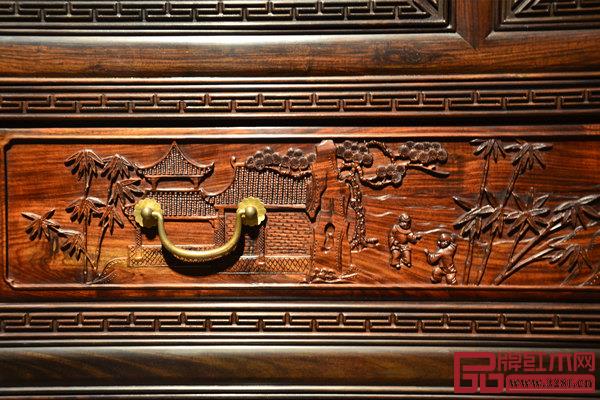 富寶軒紅木家具上雕刻的小兒游樂圖，陪伴孩子成長的恒久玩具