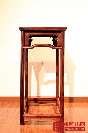 三件套小茶幾，素凈優(yōu)雅