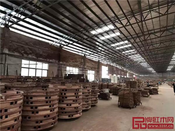 香山桃園10萬平方米獨(dú)立生產(chǎn)基地 香山桃園10萬平方米獨(dú)立生產(chǎn)基地